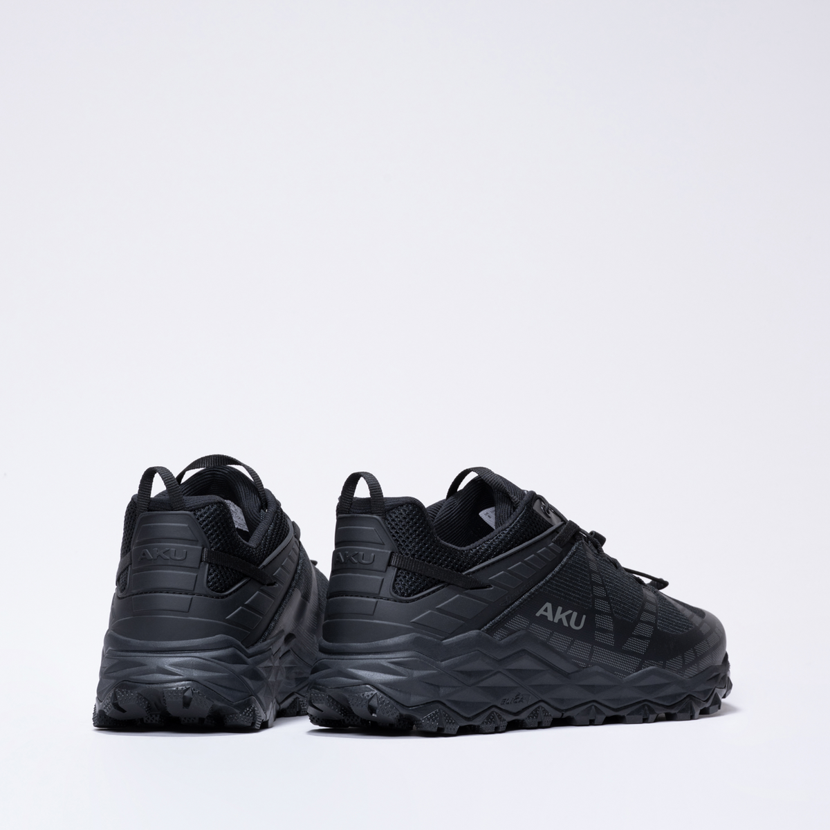 AKU Flyrock T